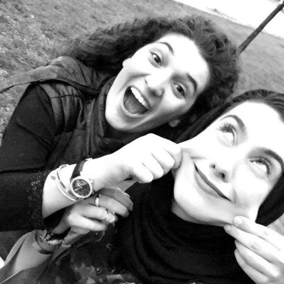 Meet your Posher, Asma - Picture 1 of 1